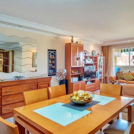 Elegant In With Sea And Mountain View. Apartment *