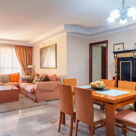Apartment Elegant In With Sea And Mountain View. Marbella