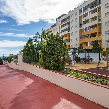 Elegant In With Sea And Mountain View. ماربيا