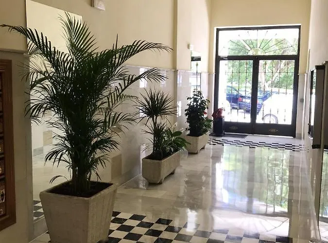 Elegant In With Sea And Mountain View.