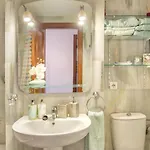 Apartamento Elegant In With Sea And Mountain View.